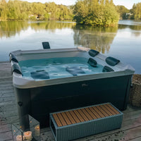 Oslo 6 - Person Square Inflatable Hot Tub – 120 Air Jets & Cover Included - Melillo EnterprisesHot TubsHot Tubs & SpasOutdoors